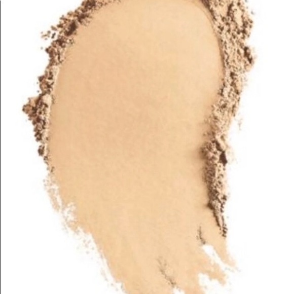 Bareminerals Matte Powder FoundationGOLDEN FAIR 04 - Picture 2 of 7